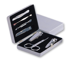 ESTUCHE ALUMINIO MANICURA