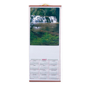 CALENDARIO PERGAMINO CASCADA