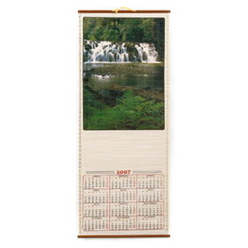 CALENDARIO MADERA CASCADA