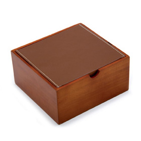 CAJA MADERA CUERO