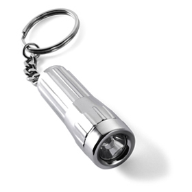 Linterna con luz LED y llavero. 4 pil...